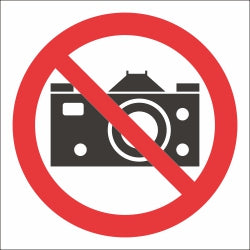 Fotografiatul interzis SPMIS-14